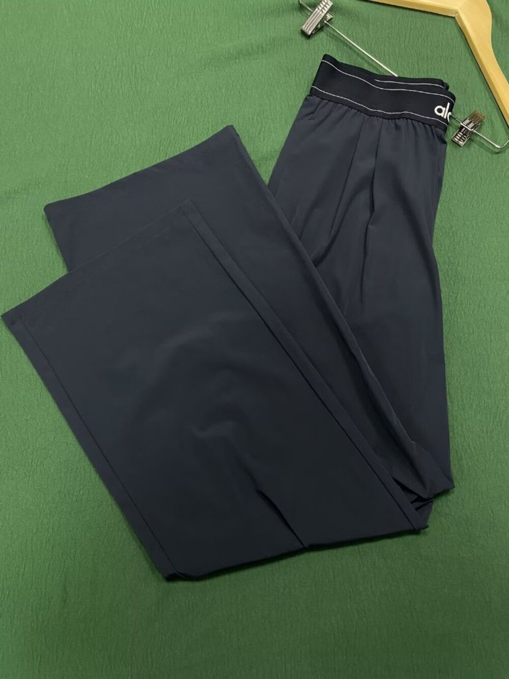 ALO Yoga Suit Up Trouser💙Navy Blue|Wide Leg|Regular|On-Trend|NWT🛍 - Picture 6 of 9